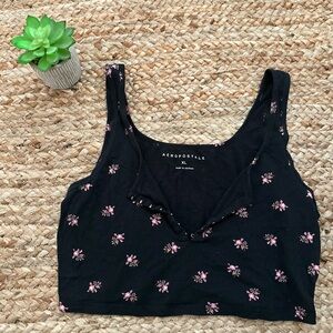 FLORAL BUCKLE UP CROP TANK